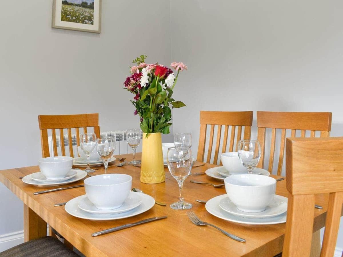 Rural 3 Bedroom House, Newport - The Lifeboat Porchfield  외부 사진